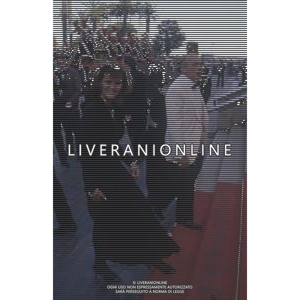 RETROSPETTIVA CLAUDIA CARDINALE ATTRICE NELLA FOTO CON IL MARITO PASQUALE SQUITIERI AL FESTIVAL DI CANNES NEL 1987 AG ALDO LIVERANI SAS