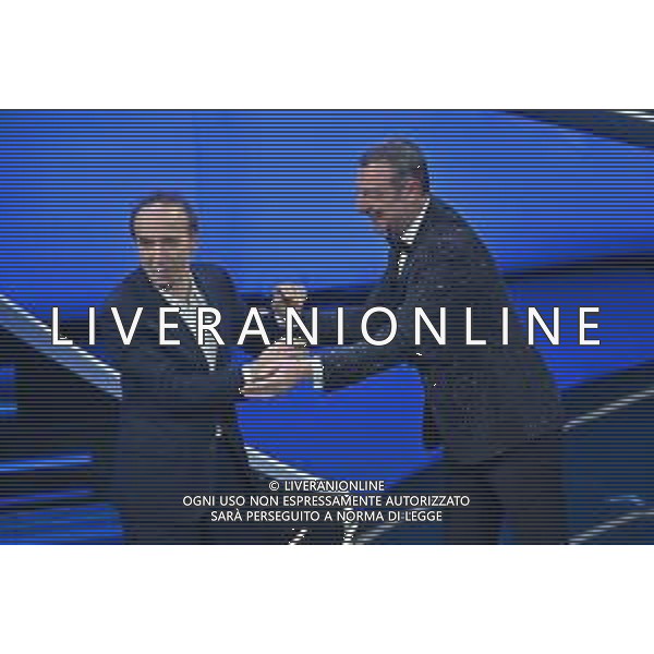 Roberto Benigni e Amadeus Sanremo 2023 73mo Festival della Canzone Italiana - Prima Serata Teatro Ariston - Sanremo (IM) 07-02-2023 foto Roberto Garavaglia/ag. Aldo Liverani sas / AGENZIA ALDO LIVERANI SAS
