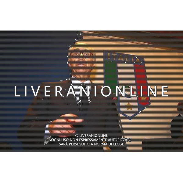 Coverciano 10/11/2005 Raduno della nazionale italiana di calcio nella foto Franco Carraro ph gianni nucci/agenzia aldo liverani