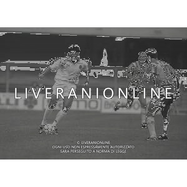 17-10-1993 VERONA CAMPIONATO DI CALCIO SERIE A B VERONA-COSENZA 2-2 NELLA FOTO AZIONE DI GIOCO AG ALDO LIVERANI SAS