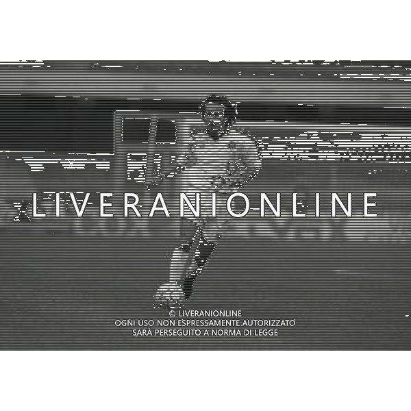 17-10-1993 VERONA CAMPIONATO DI CALCIO SERIE A B VERONA-COSENZA 2-2 NELLA FOTO VLADIMIRO CARAMEL AG ALDO LIVERANI SAS