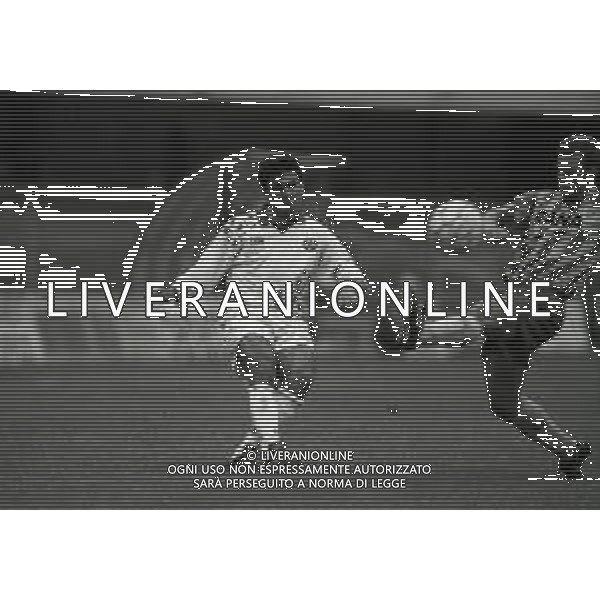 17-10-1993 VERONA CAMPIONATO DI CALCIO SERIE A B VERONA-COSENZA 2-2 NELLA FOTO PIETRO MAIELLARO AG ALDO LIVERANI SAS