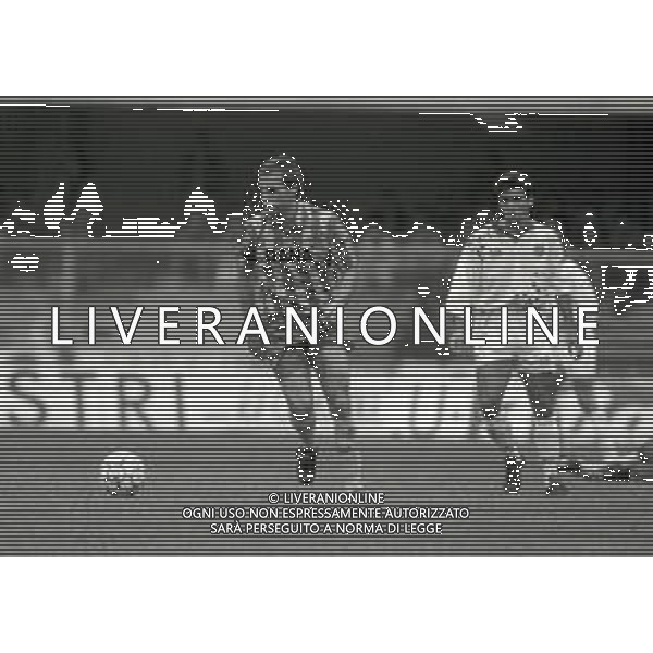 17-10-1993 VERONA CAMPIONATO DI CALCIO SERIE A B VERONA-COSENZA 2-2 NELLA FOTO GIOVANNI CEFIS AG ALDO LIVERANI SAS