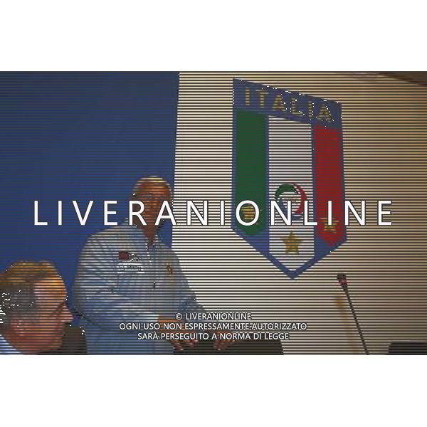 Coverciano 10/11/2005 Raduno della nazionale italiana di calcio nella foto marcello lippi ph gianni nucci/agenzia aldo liverani