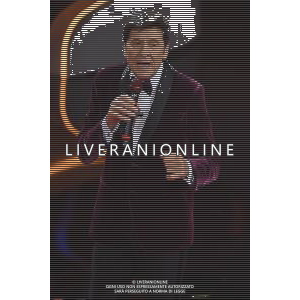 Gianni Morandi Sanremo 2023 73mo Festival della Canzone Italiana - Prima Serata Teatro Ariston - Sanremo (IM) 07-02-2023 foto Roberto Garavaglia/ag. Aldo Liverani sas / AGENZIA ALDO LIVERANI SAS