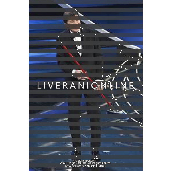 Gianni Morandi Sanremo 2023 73mo Festival della Canzone Italiana - Seconda Serata Teatro Ariston - Sanremo (IM) 08-02-2023 foto Roberto Garavaglia/ag. Aldo Liverani sas / AGENZIA ALDO LIVERANI SAS