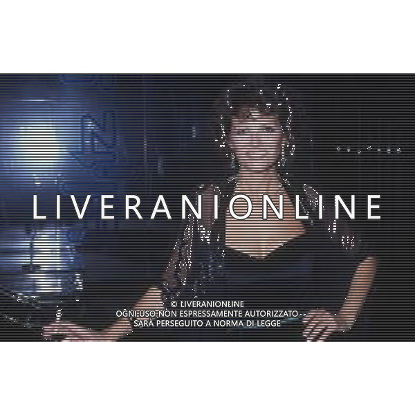 RETROSPETTIVA CLAUDIA CARDINALE ATTRICE NELLA FOTO OSPITE DELLA TRASMISSIONE BLITZ - MILANO ANNI \'80 AG ALDO LIVERANI SAS