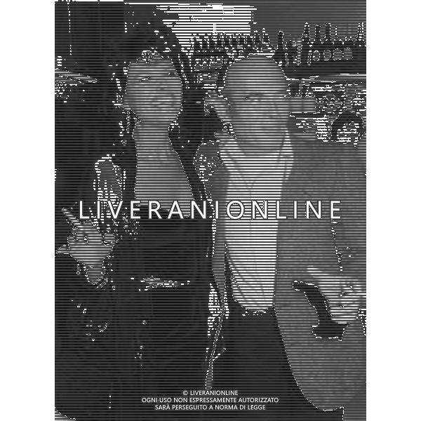 RETROSPETTIVA CLAUDIA CARDINALE ATTRICE NELLA FOTO CON IL MARITO PASQUALE SQUITIERI OSPITE DELLA TRASMISSIONE BLITZ - MILANO ANNI \'80 AG ALDO LIVERANI SAS