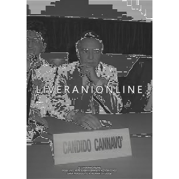 RETROSPETTIVA CANDIDO CANNAVO\' GIORNALISTA SCRITTORE E DIRETTORE DELLA GAZZETTA DELLO SPORT NELLA FOTO CANDIDO CANNAVO\' NELL\'ANNO 1989 AG ALDO LIVERANI SAS