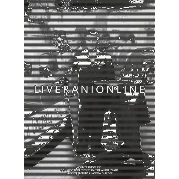 RETROSPETTIVA CANDIDO CANNAVO\' GIORNALISTA SCRITTORE E DIRETTORE DELLA GAZZETTA DELLO SPORT NELLA FOTO CANDIDO CANNAVO\' NELL\'ANNO 1953 CON VINCENZO TORRIANI PER GENTILE CONCESSIONE DOTT. CANDIDO CANNAVO\' AG ALDO LIVERANI SAS