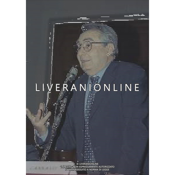 RETROSPETTIVA CANDIDO CANNAVO\' GIORNALISTA SCRITTORE E DIRETTORE DELLA GAZZETTA DELLO SPORT NELLA FOTO CANDIDO CANNAVO\' IN COMUNE A AMILANO PER LA CONFERENZA STAMPA ANNIVERSARIO 90 ANNI FC INTER NELL\'ANNO 1998 AG ALDO LIVERANI SAS  