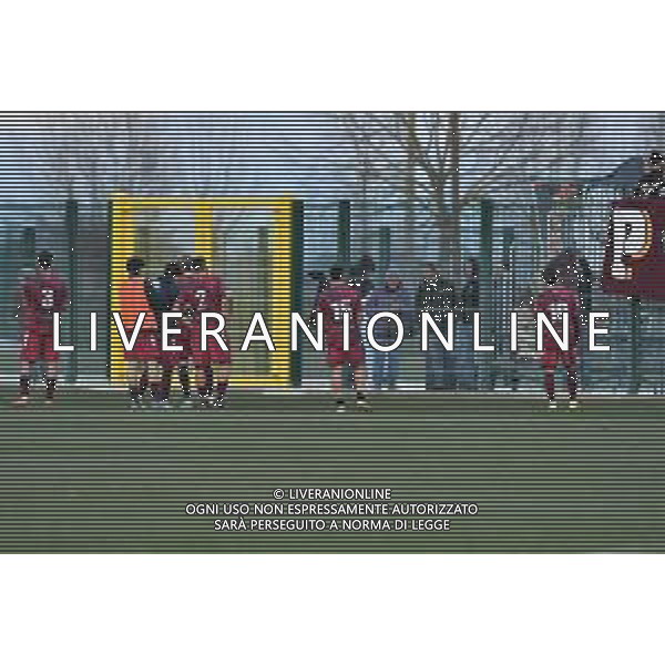 ROMA CITY - ALMA JUVENTUS FANO CAMPIONATO CALCIO SERIE D GIRONE F 12.02.2023 NELLA FOTO DELUSIONE DEI GIOCATORI DEL FANO A FINE GARA - PARLANO CON I POCHI TIFOSI DOPO LA SCONFITTA ©INSABATO MASSIMO / AGENZIA ALDO LIVERANI SAS