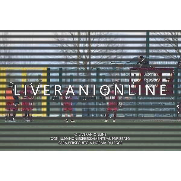 ROMA CITY - ALMA JUVENTUS FANO CAMPIONATO CALCIO SERIE D GIRONE F 12.02.2023 NELLA FOTO DELUSIONE DEI GIOCATORI DEL FANO A FINE GARA - PARLANO CON I POCHI TIFOSI DOPO LA SCONFITTA ©INSABATO MASSIMO / AGENZIA ALDO LIVERANI SAS