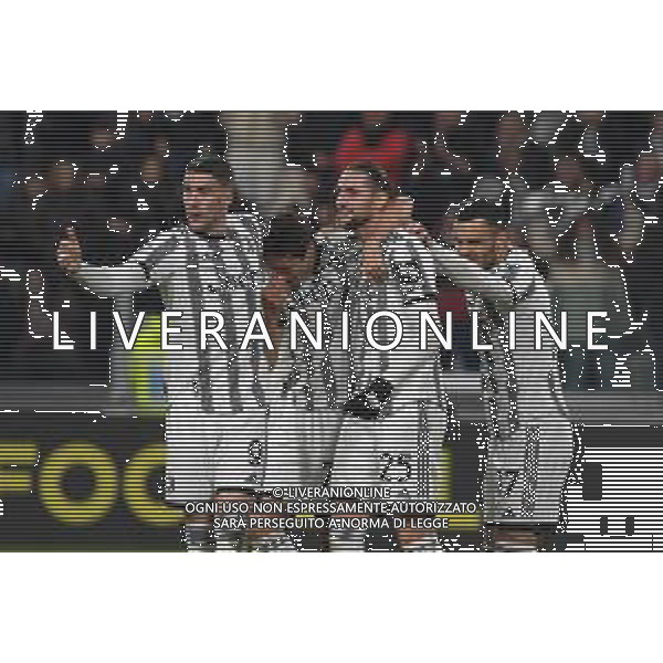 Torino 12.02.2023 Allianz Stadium ©Manuela Viganti/Agenzia Aldo Liverani Juventus vs Fiorentina Campionato Calcio Serie A TIM 2022/2023 22a giornata Nella foto: esultanza juventus dopo il gol di adrien rabiot ©Viganti / AGENZIA ALDO LIVERANI SAS