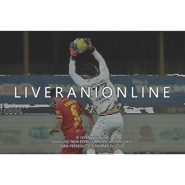 Viterbese vs Catanzaro Campionato Serie C - 27 Giornata - Stadio Enrico Rocchi - Viterbo 12-02-2023 nella foto Bisogno anticipa Iemmello ©Federico Gaetano/ AGENZIA ALDO LIVERANI SAS