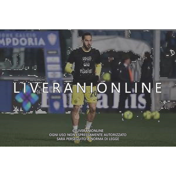 Hakan Calhanoglu (Inter) durante il riscaldamento con una maglietta per il popolo Turco Sampdoria vs Inter Genova 13-02-2023 Stadio Luigi Ferraris - Marassi Campionato Serie A TIM - 22a giornata foto Roberto Garavaglia/ag. Aldo Liverani sas / AGENZIA ALDO LIVERANI SAS
