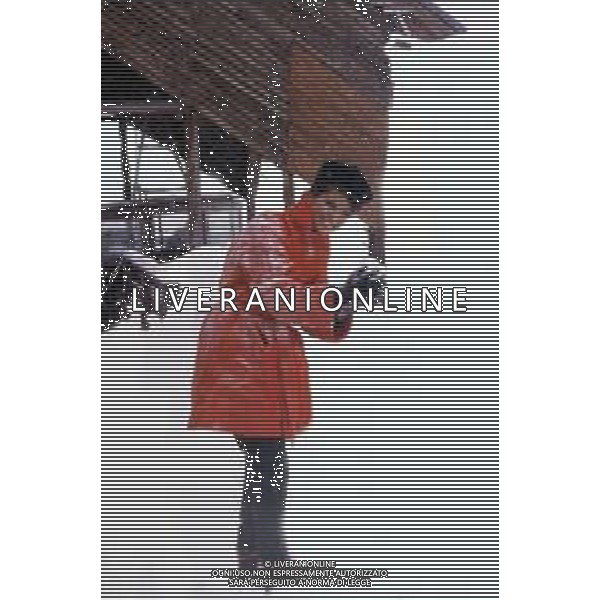 ARCHIVIO GIOVANNI LIVERANI NELLA FOTO CARDINALE CLAUDIA AGENZIA ALDO LIVERANI S A SARCHIVIO GIOVANNI LIVERANI RETROSPETTIVA CLAUDIA CARDINALE ATTRICE NELLA FOTO A CORTINA D\'AMPEZZO NELL\'ANNO 1963 AG ALDO LIVERANI SAS