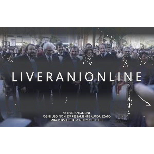 RETROSPETTIVA GIAN MARIA VOLONTE\' ATTORE NELLA FOTO GIAN MARIA VOLONTE\' NELL\'ANNO 1983 A CANNES FOTO ENRICO LIVERANI AG ALDO LIVERANI SAS 