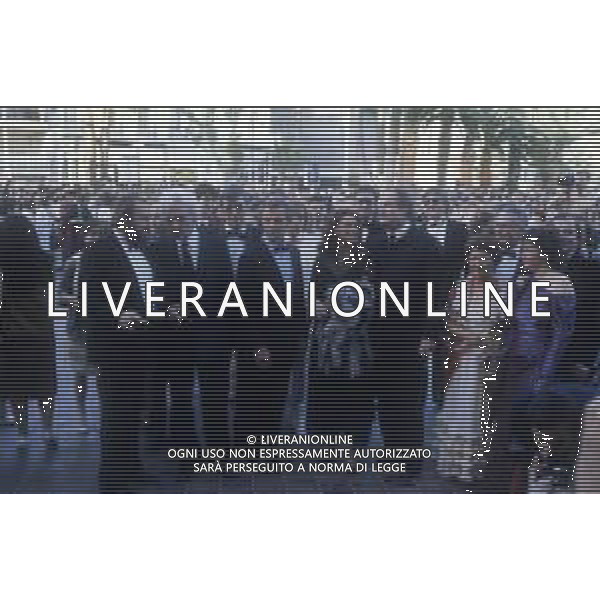RETROSPETTIVA GIAN MARIA VOLONTE\' ATTORE NELLA FOTO GIAN MARIA VOLONTE\' NELL\'ANNO 1983 A CANNES FOTO ENRICO LIVERANI AG ALDO LIVERANI SAS 