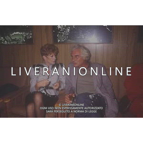 RETROSPETTIVA GIAN MARIA VOLONTE\' ATTORE NELLA FOTO GIAN MARIA VOLONTE\' NELL\'ANNO 1984 A RIMINI CON CARLA GRAVINA AG ALDO LIVERANI SAS  
