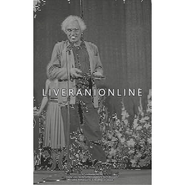 RETROSPETTIVA GIAN MARIA VOLONTE\' ATTORE NELLA FOTO GIAN MARIA VOLONTE\' NELL\'ANNO 1984 A RIMINI AG ALDO LIVERANI SAS 
