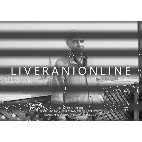 RETROSPETTIVA GIAN MARIA VOLONTE\' ATTORE NELLA FOTO GIAN MARIA VOLONTE \' A MILANO NELL\'ANNO 1990 TERRAZZA MARTINI AG ALDO LIVERANI SAS 