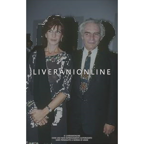 RETROSPETTIVA GIAN MARIA VOLONTE\' ATTORE NELLA FOTO GIAN MARIA VOLONTE \' A VENEZIA NELL\'ANNO 1991 CON ANGELICA IPPOLITO AG ALDO LIVERANI SAS 