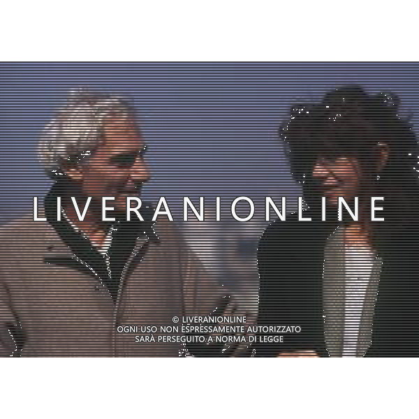 RETROSPETTIVA GIAN MARIA VOLONTE\' ATTORE NELLA FOTO GIAN MARIA VOLONTE \' A MILANO NELL\'ANNO 1990 TERRAZZA MARTINI E ANGELICA IPPOLITO AG ALDO LIVERANI SAS 