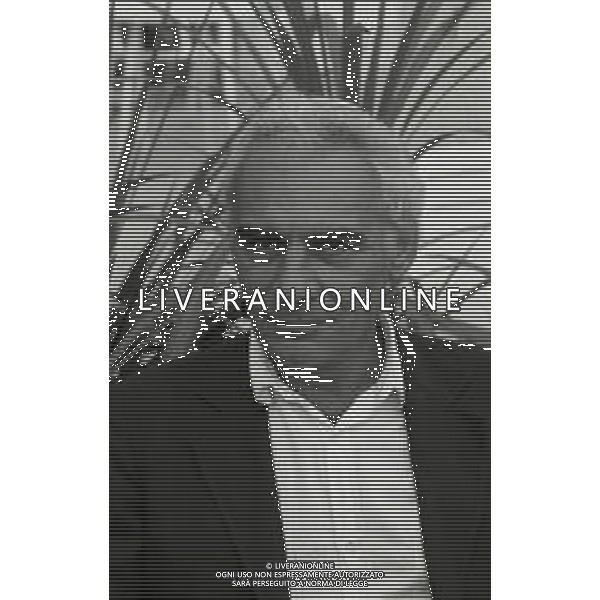 RETROSPETTIVA GIAN MARIA VOLONTE\' ATTORE NELLA FOTO GIAN MARIA VOLONTE \' A VENEZIA NELL\'ANNO 1987 AG ALDO LIVERANI SAS 