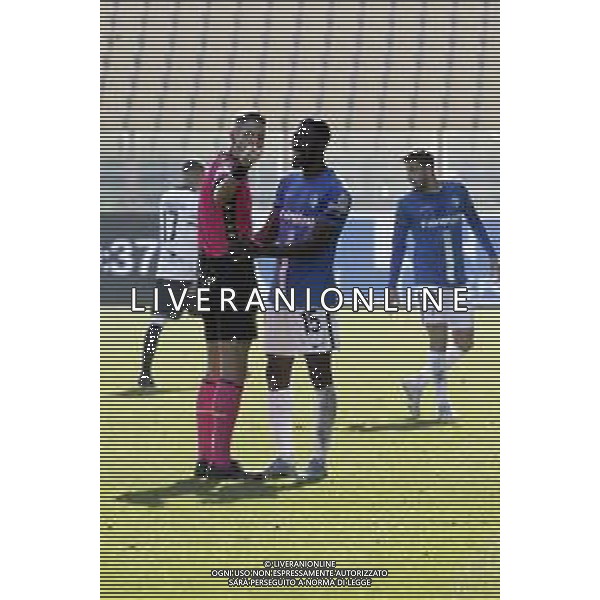 cedric gondo con l\'arbitro Niccolo\' Baroni - PARMA - ASCOLI Campionato calcio Serie B 18.02.2023 ©PAOLO GIAMPIETRI/ AGENZIA ALDO LIVERANI SAS