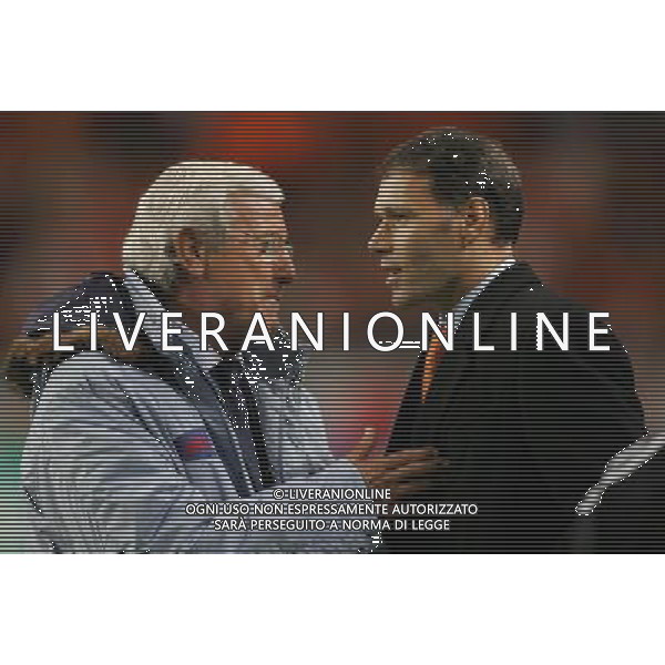 ITALIA-OLANDA NELLA FOTO:MARCELLO LIPPI-VAN BASTEN MARCO PH LUZZANI/AG ALDO LIVERANI