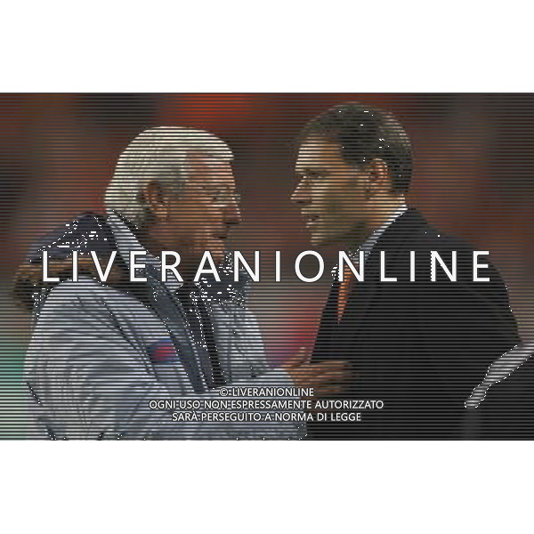 AMSTERDAM (HOLLAND) 12/11/2005 AMICHEVOLE OLANDA-ITALIA 1-3 NELLA FOTO MARCELLO LIPPI E MARCO VAN BASTEN FOTO LUZZANI/AG ALDO LIVERANI