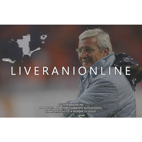 AMSTERDAM (HOLLAND) 12/11/2005 AMICHEVOLE OLANDA-ITALIA 1-3 NELLA FOTO MARCELLO LIPPI ALLENATORE DELL\' ITALIA FOTO LUZZANI/AG ALDO LIVERANI