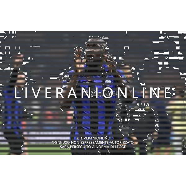 Romelu Lukaku (Inter) esultanza a fine partita Inter vs Porto Milano 22-02-2023 Stadio Giuseppe Meazza - San Siro UEFA Champions League ottavi di finale - gara di andata foto Roberto Garavaglia/ag. Aldo Liverani sas / AGENZIA ALDO LIVERANI SAS