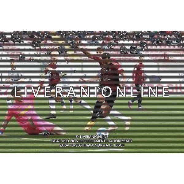 25.02.2023 REGGIO CALABRIA STADIO ORESTE GRANILLO. CAMPIONATO NAZIONALE SERIE B REGGINA VS MODENA IN FOTO HERNANI REGGINA E RICCARDO GAGNO MODENA ©GARREFFA PASQUALE / AGENZIA ALDO LIVERANI SAS