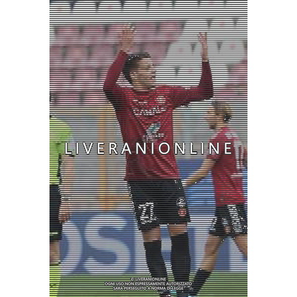 25.02.2023 REGGIO CALABRIA STADIO ORESTE GRANILLO. CAMPIONATO NAZIONALE SERIE B REGGINA VS MODENA IN FOTO NICCOLO\' PIEROZZI REGGINA ESULTANZA DOPO IL GOAL DI DAVID STRELEC ©GARREFFA PASQUALE / AGENZIA ALDO LIVERANI SAS
