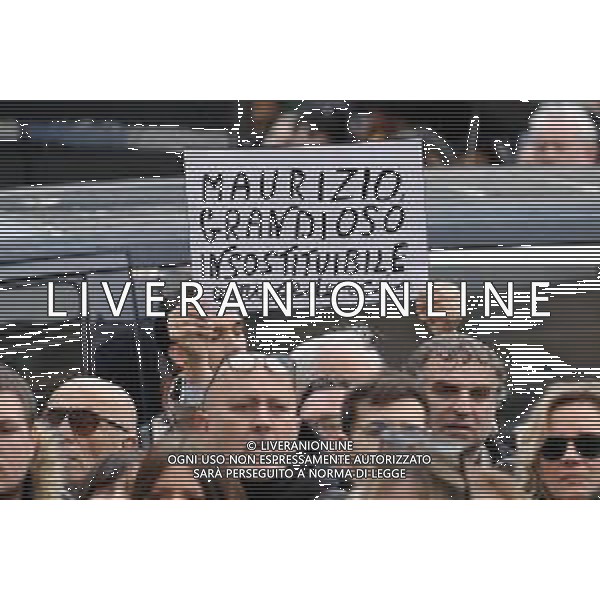 Funerali Maurizio Costanzo - Chiesa degli Artisti - Roma 27-02-2023 nella foto Striscione per Maurizio Costanzo FOTO FEDERICO GAETANO-AG ALDO LIVERANI SAS