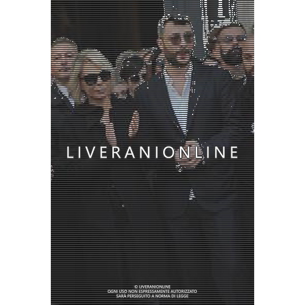 Funerali Maurizio Costanzo - Chiesa degli Artisti - Roma 27-02-2023 nella foto Maria De Filippi col figlio Gabriele FOTO FEDERICO GAETANO-AG ALDO LIVERANI SAS