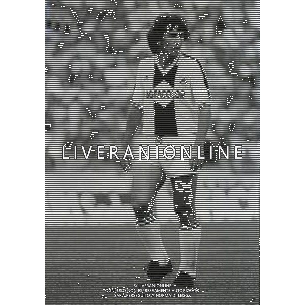 RETROSPETTIVA ZICO PSEUDONIMO DI ARTHUR ANTUNES COIMBRA CALCIATORE NELLA FOTO ZICO CON LA MAGLIA DELL\'UDINSE CALCIO NELL\'ANNO 1983-1984 AG ALDO LIVERANI SAS