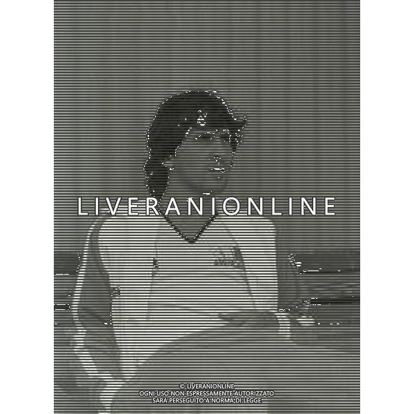 RETROSPETTIVA ZICO PSEUDONIMO DI ARTHUR ANTUNES COIMBRA CALCIATORE NELLA FOTO ZICO CON LA MAGLIA DELL\'UDINSE CALCIO NELL\'ANNO 1983-1984 AG ALDO LIVERANI SAS