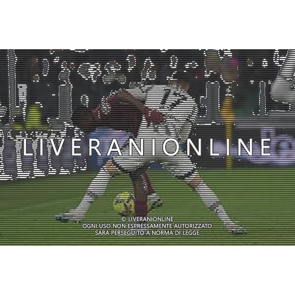Torino 28.02.2023 Allianz Stadium Juventus vs Torino Campionato Calcio Serie A TIM 2022/2023 24a giornata Nella foto: wilfried singo e filip kostic ©Viganti / AGENZIA ALDO LIVERANI SAS