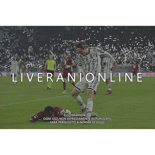 Torino 28.02.2023 Allianz Stadium Juventus vs Torino Campionato Calcio Serie A TIM 2022/2023 24a giornata Nella foto: federico chiesa e wilfried singo ©Viganti / AGENZIA ALDO LIVERANI SAS