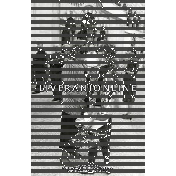 1987 MILANO CIMITERO MONUMENTALE FUNERALI DI ISABELLA RIZZOLI NELLA FOTO I FUNERALI DI ISABELLA RIZZOLI AG ALDO LIVERANI SAS