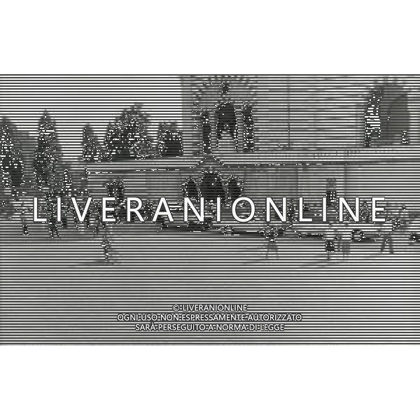1987 MILANO CIMITERO MONUMENTALE FUNERALI DI ISABELLA RIZZOLI NELLA FOTO I FUNERALI DI ISABELLA RIZZOLI AG ALDO LIVERANI SAS
