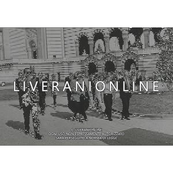 1987 MILANO CIMITERO MONUMENTALE FUNERALI DI ISABELLA RIZZOLI NELLA FOTO I FUNERALI DI ISABELLA RIZZOLI AG ALDO LIVERANI SAS