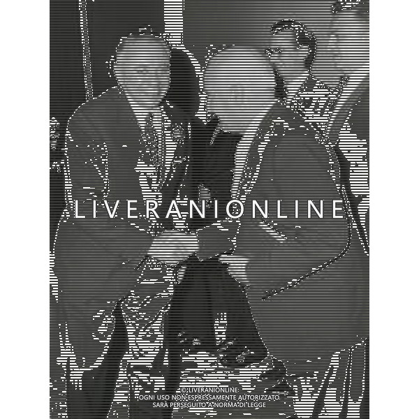 RETROSPETTIVA ANGELO RIZZOLI EDITORE E PRODUTTORE CINEMATOGRAFICO NELLA FOTO ANGELO RIZZOLI CON CORONA AG ALDO LIVERANI SAS 