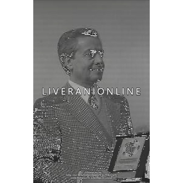 RETROSPETTIVA LAMBERTO MAZZA PRESIDENTE UDINESE CALCIO NELLA FOTO LAMBERTO MAZZA A VERONA PRIMA DELLA PARTITA VERONA-UDINESE PER UNA PREMIAZIONE NELL\'ANNO 1983 AG ALDO LIVERANI SAS