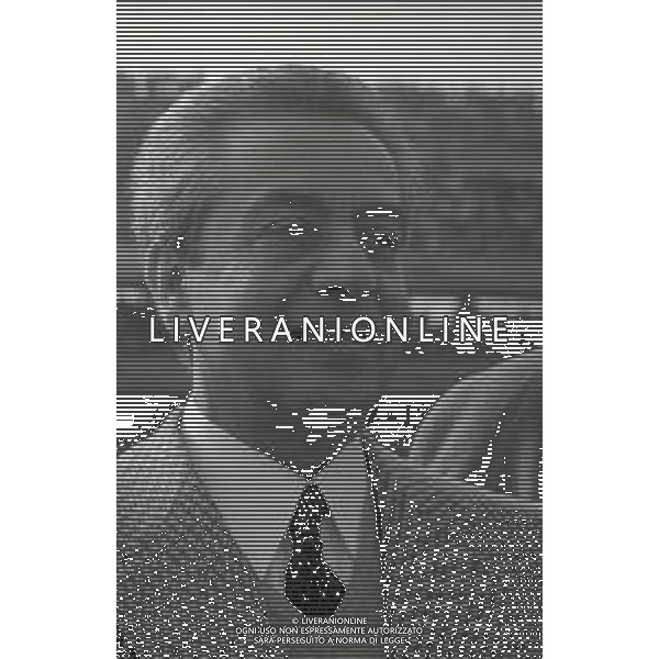 RETROSPETTIVA LAMBERTO MAZZA PRESIDENTE UDINESE CALCIO NELLA FOTO LAMBERTO MAZZA A VERONA PRIMA DELLA PARTITA VERONA-UDINESE PER UNA PREMIAZIONE NELL\'ANNO 1983 AG ALDO LIVERANI SAS
