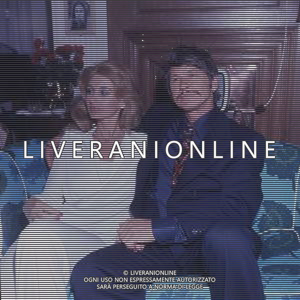 RETROSPETTIVA CHARLES BRONSON ATTORE NELLA FOTO CHARLES BRONSON CON JILL IRELAND A CANNES NELL\'ANNO 1973 AG ALDO LIVERANI SAS