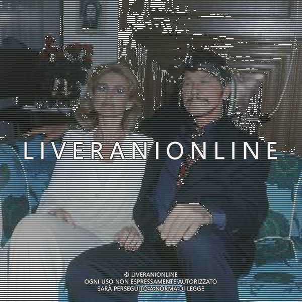 RETROSPETTIVA CHARLES BRONSON ATTORE NELLA FOTO CHARLES BRONSON CON JILL IRELAND A CANNES NELL\'ANNO 1973 AG ALDO LIVERANI SAS